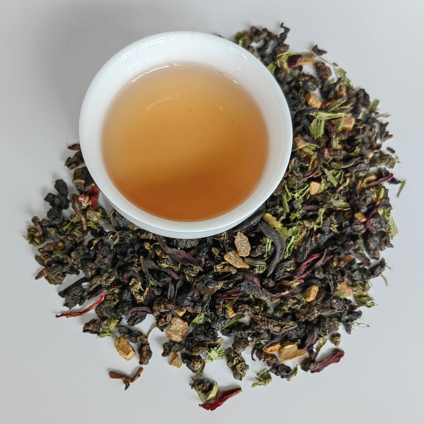 Spiced Life Baked Oolong Hibiscus Tea with Cinnamon Pieces