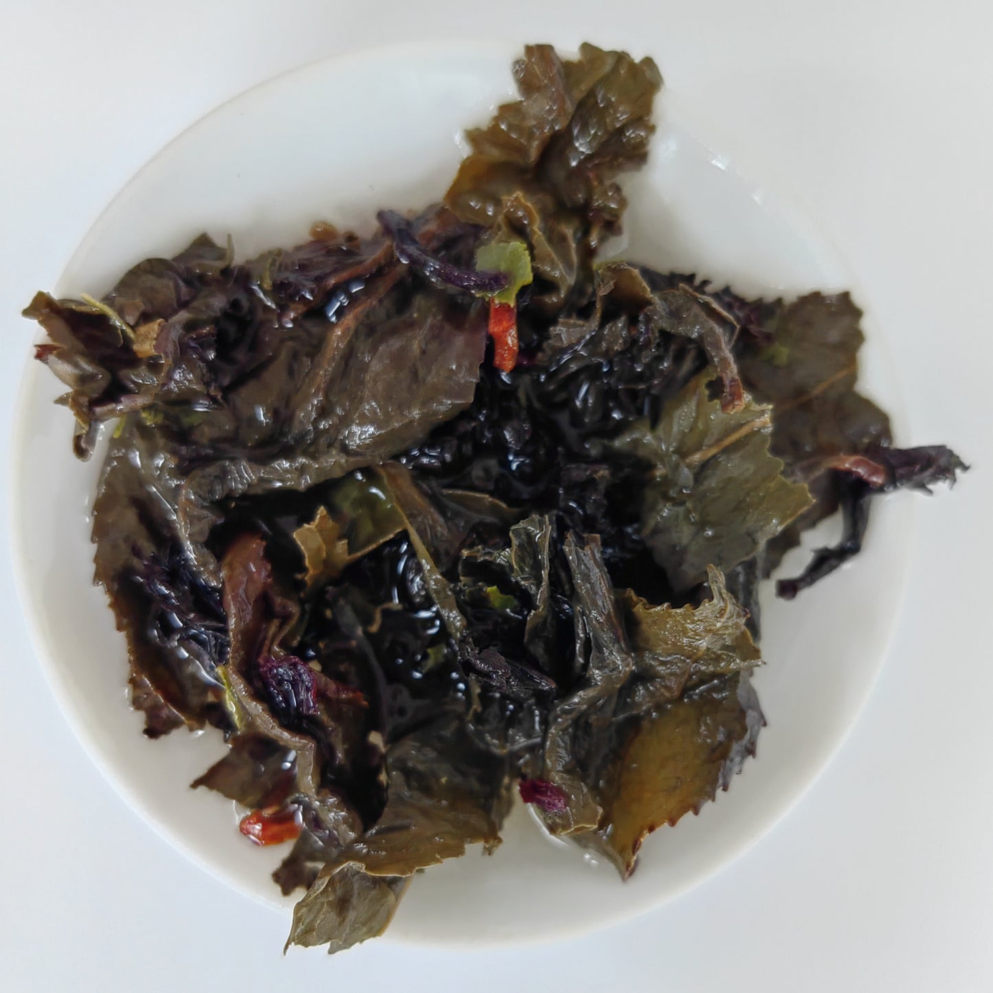 Spiced Life Baked Oolong Hibiscus Tea with Cinnamon Pieces