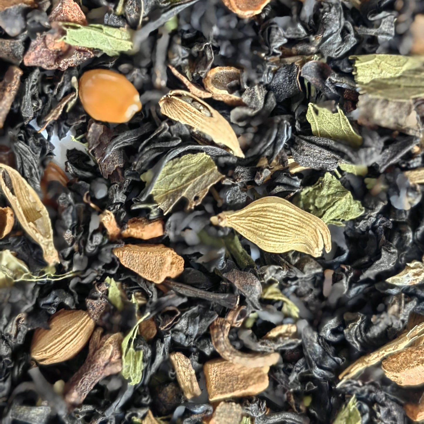 Spiced Life assam black tea Masala Chai Cinnamon Tea with Cardamom Cloves