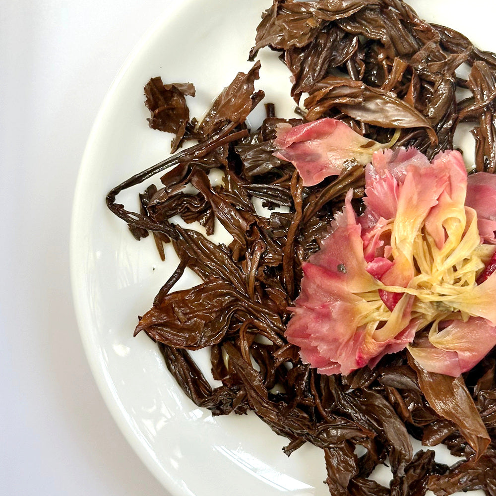 Carnation Black Tea Ball