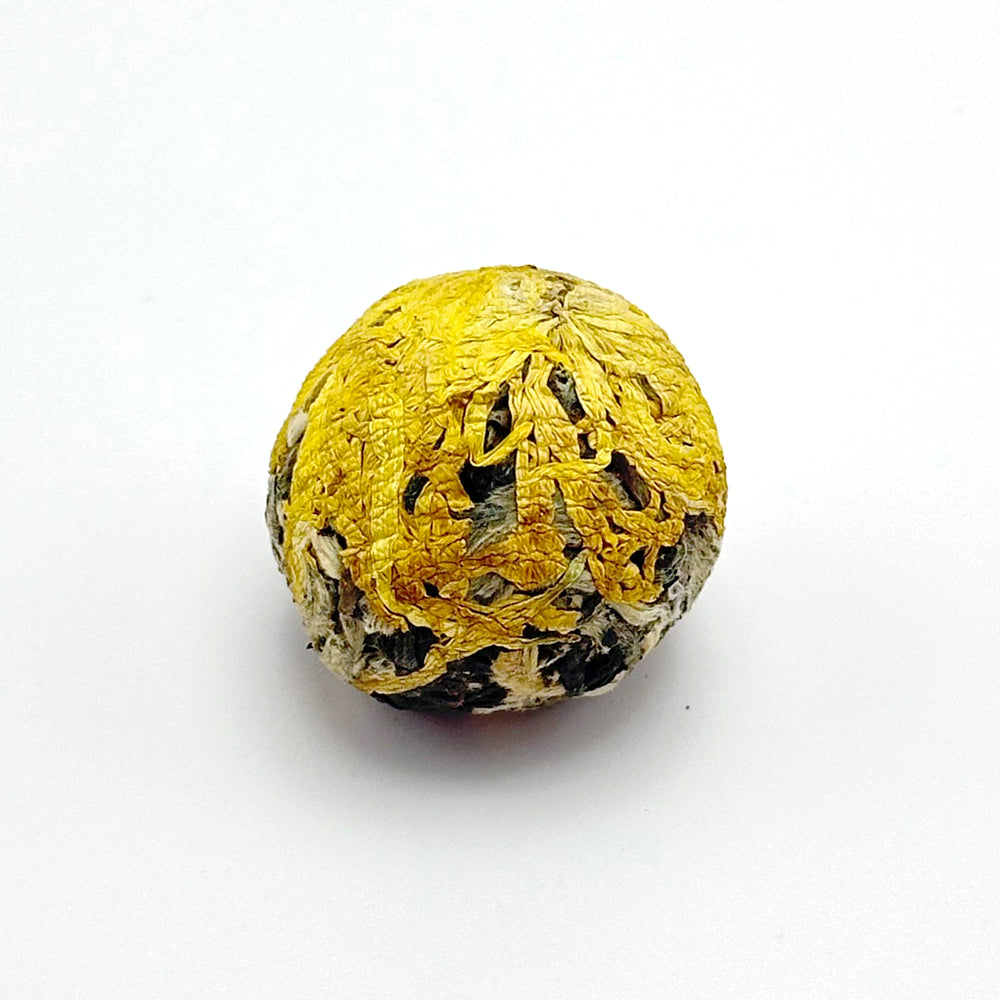 Yunnan White Tea Ball with Chrysanthemum Flower