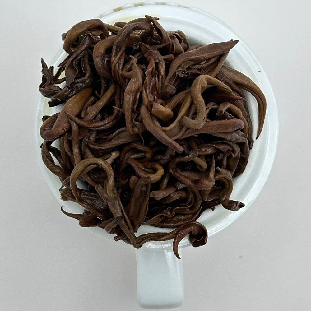 100 grams packed Golden Snail Black Tea