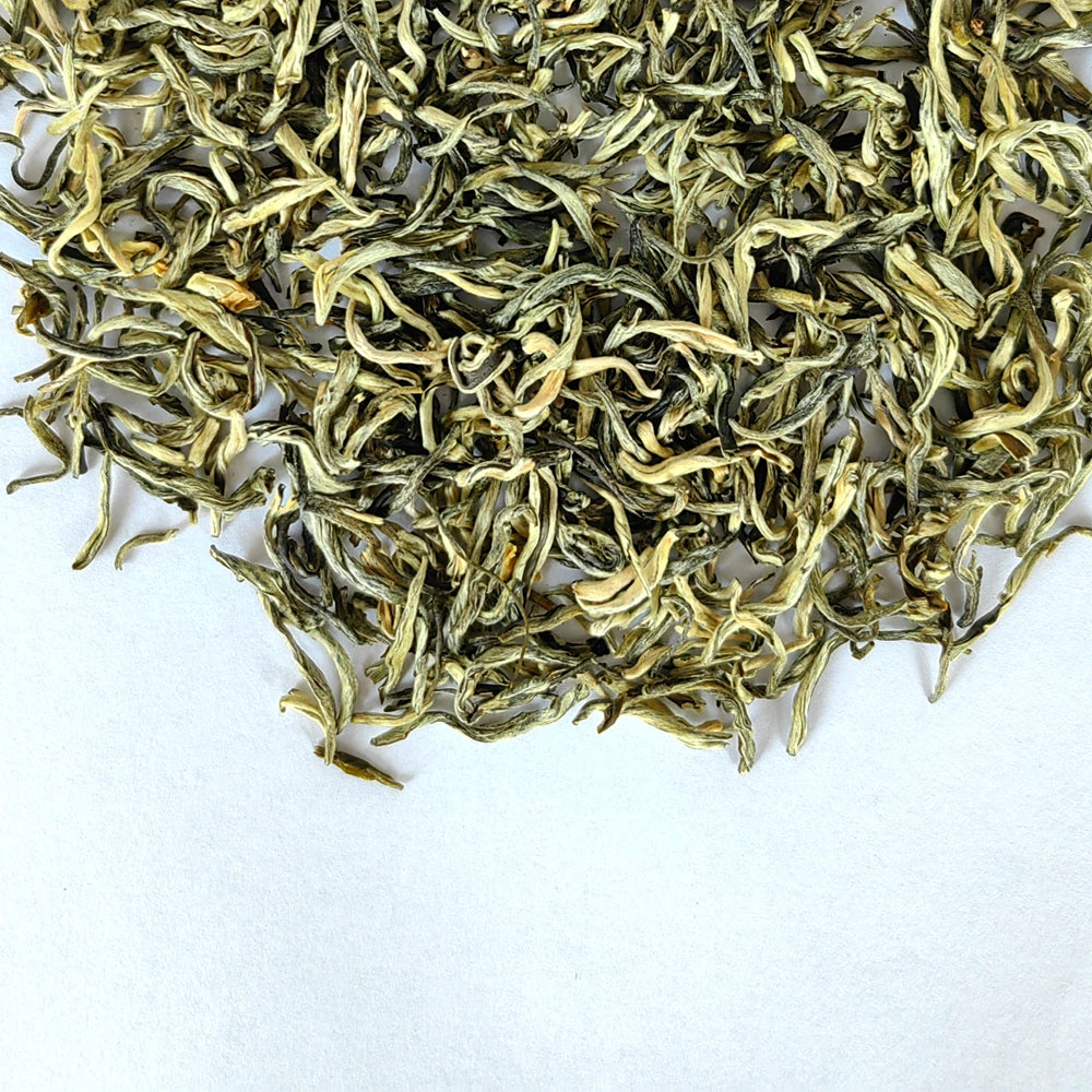 100 grams packed Jasmine Snow Needle